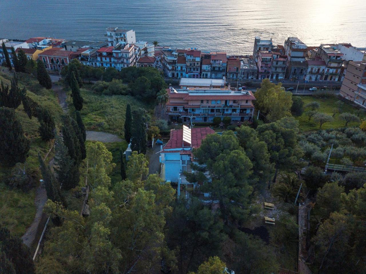 Villa Aurora Giardini-Naxos Buitenkant foto
