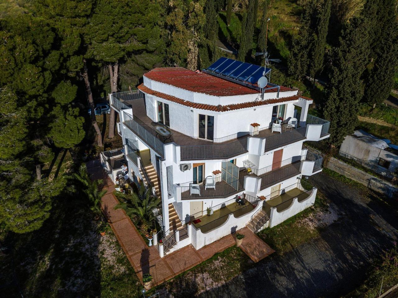 Villa Aurora Giardini-Naxos Buitenkant foto